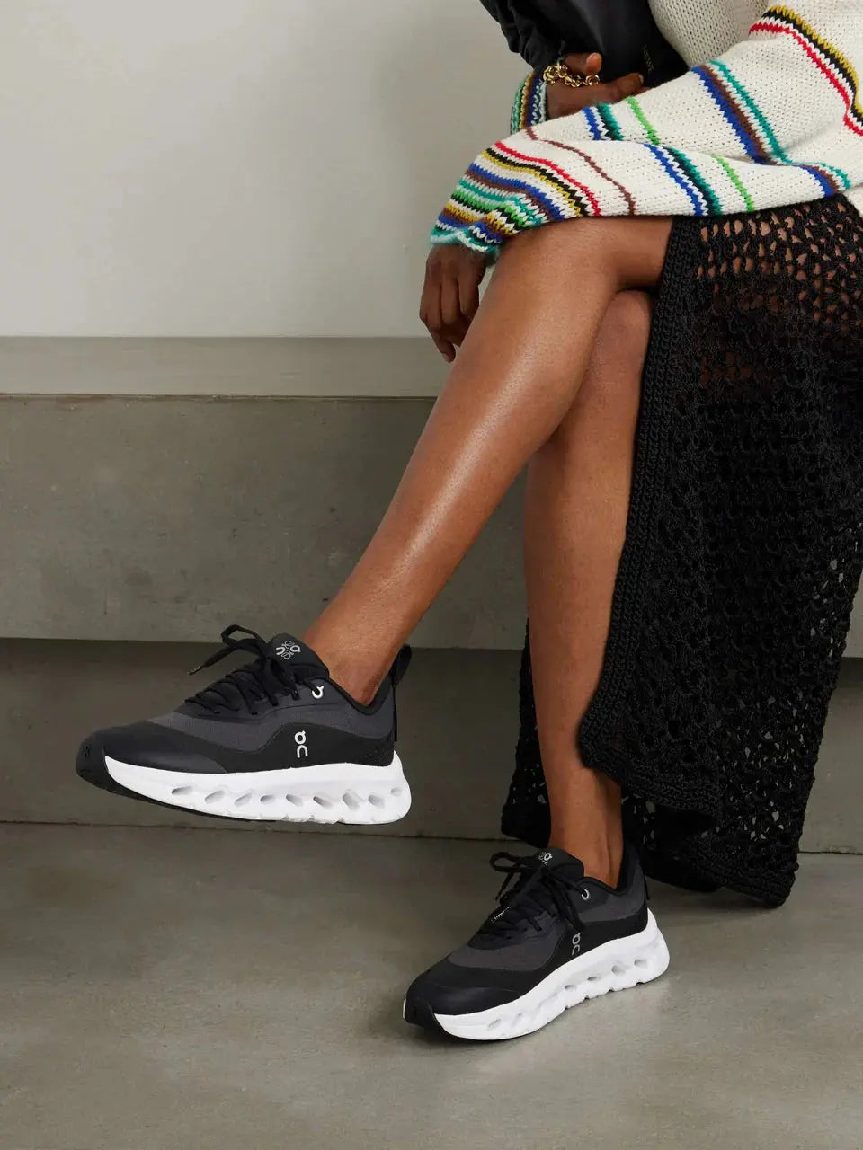 On Cloud × Loewe — Cloudtilt Noir et Blanc